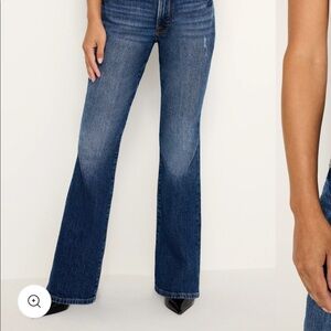 Good American Petite Bootcut Jeans in Indigo704